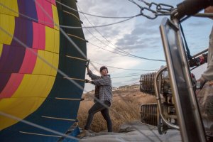 woman-setting-up-hot-air-balloon